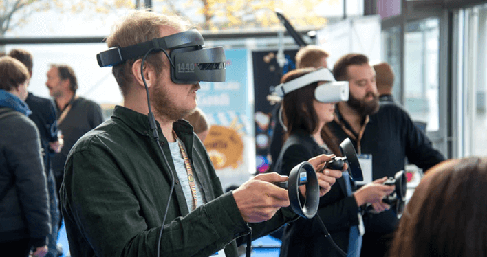 Bild der Postseiten Die Top 5 Online Casino Trends 2019 Virtual Reality - Die Top 5 Online Casino Trends 2019